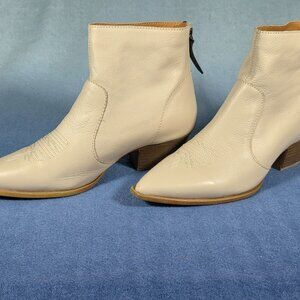 Dingo Leather Booties – Off White, Women's Size 10, Never Worn, New Condition